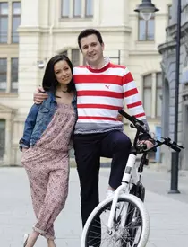 Drama Oliviei Steer. Sora vedetei a murit la 38 de ani, după ce a pierdut lupta cu cancerul