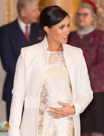Meghan Markle, ignorată de Regina Elisabeta a-II-a, Prințul Charles și Kate Middleton. Ducesele nu se suportă deloc