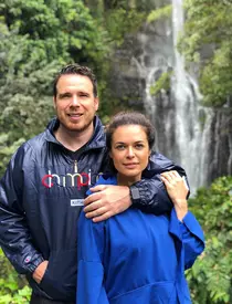 O mai ții minte pe Raluca Lăzăruț? Cum arată prezentatoarea TV la 5 ani de când a părăsit România