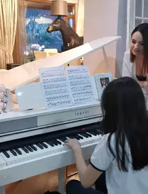 Andreea Marin si Violeta