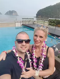 INSULA IUBIRII 5. Bogdan, fostul soț al lui Hannelore, îi ironizează pe Diana și Aurel: „Surpriză, măscărici la Insulă!”