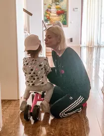 Prima imagine cu chipul fetiței lui Jojo și Paul Ipate. Zora este foarte frumoasă: ”S-a emoționat...”
