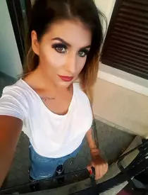 Alexandra, fosta iubită a lui Aurel de la „Insula iubirii”, e îndrăgostită. Cine e bărbatul care o face fericită acum