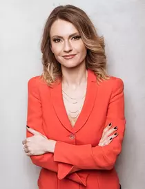 Dana Războiu și Bogdan Enoiu au divorțat după 11 ani de mariaj. Au semnat actele de divorț la notar