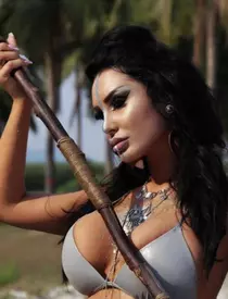 Dana, ispita insula iubirii