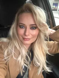 Cum se menține Laura Cosoi în formă, la aproape un an de când a născut. Are o alimentație echilibrată