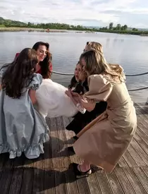 Lidia Buble a prins buchetul la nunta surorii sale