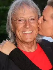 Apel disperat de la fosta soție a lui Mihai Constantinescu: "Vă rog mult nu mai trimiteți mesaje de condoleanțe!"