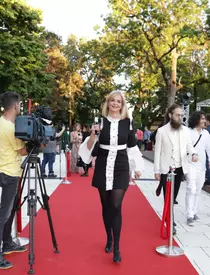 Iuliana Marciuc şi Roxana Ciuhulescu la VIVA! Party 2019