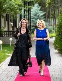 Raluca Moianu a ieșit din doliu! Cum și-a făcut apariția la o petrecere mondenă la fix un an după moartea soțului
