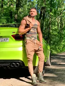 Dorian Popa a făcut din nou accident. Cântărețul nu a putut evita impactul, chiar dacă a tras de volan