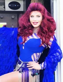 Loredana Groza, schimbare radicală de look. Vedeta nu mai este blondă