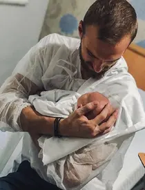 Flavia Mihășan a născut primul copil. Prima imagine cu băiețelul ei și al lui Marius Moldovan