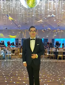 Răzvan Popescu în 2015, alături de Mirabela Dauer.