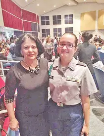 Cum arată Elena Cârstea, la 13 ani de când s-a mutat în America. Fetele ei sunt realizate profesional acolo: cea mică s-a înrolat în armată / IMAGINI emoționante