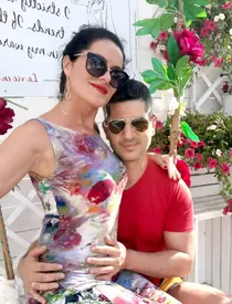 Lavinia Tatomir este căsătorită cu medicul Laurențiu Cârstea