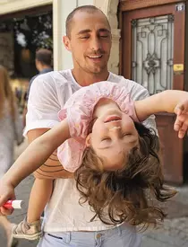 Fiica lui Vladimir Draghia