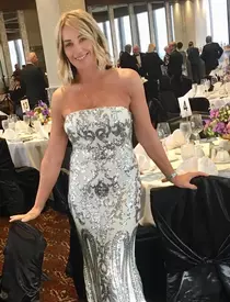 La 57 de ani, Nadia Comăneci arată senzațional în costum de baie. A atras toate privirile pe plajă