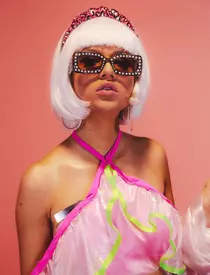 Cleopatra Stratan și-a schimbat înfățișarea