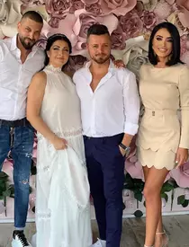 Cristina Siscanu si Madaln IOnescu nasi 4