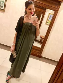 Cât de bine arată Alina Pușcaș în costum de baie, la nici o lună după ce a devenit mămică!
