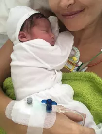 Alina Pușcaș a născut cel de-al treilea copil