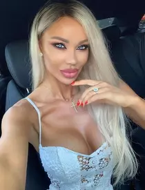 Nici bine nu s-au căsătorit că s-au și despărțit. Semnele că Bianca Drăgușanu și Alex Bodi nu mai sunt împreună