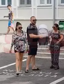 Prima imagine cu fetița lui Karmen