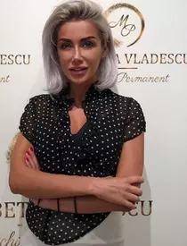 Raluca Tănase, o nouă intervenție estetică