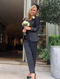 Paula Chirilă a prins buchetul de mireasă la nunta Wandei