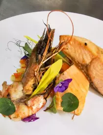 Meniu sofisticat pentru botezul lui Iris