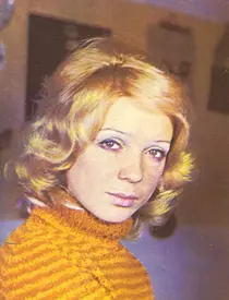 Drama neştiută a Mihaelei Mihai. Interpreta piesei «De-ai fi tu salcie la mal», terorizată de soţ: „Mă agresa psihic, mă droga!”