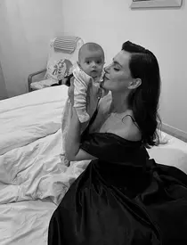 Catrinel Menghia a botezat-o pe Caroline, fetița ei de șapte luni. Primele imagini de la petrecere