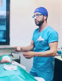 Știrea lunii! Medicul fals Matteo Politi își deschide clinică de lux: ”Aștept două, trei acte, care vor fi gata săptămâna viitoare”