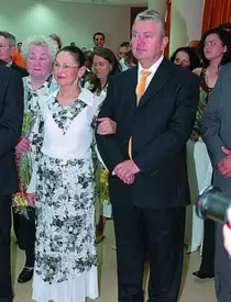 Drama lui Gheorghe Turda. Avea o frumusețe de soție, dar a murit răpusă de o boală cumplită. Artistul crede că s-a îmbolnăvit după ce a vizitat Hiroshima