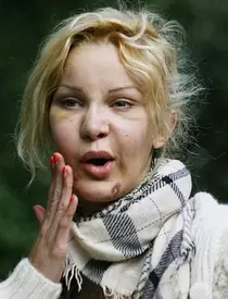 Alicia Douvall, în urmă cu 13 ani.