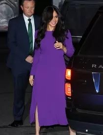 Meghan Markle, în rochie de gravidă... Ducesa a mai purtat acest outfit când era însărcinată cu Archie în 6 luni.