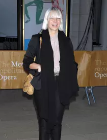 Sia suferă de o boală gravă