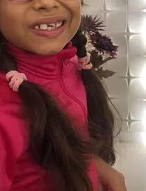 Laurette, declarație neașteptată despre tatăl fetiței sale, după ce copila a fost bătută grav de un coleg: ”Am înțeles că a fost și el la școală”