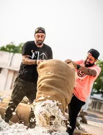 Oase, probleme la Asia Express