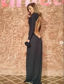 Carmen Bruma rochie neagra 1