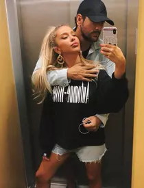 Motivul despărțirii dintre Cezar Ouatu și Andreea Vilău, înainte de nuntă. Ce rol a avut bruneta cu care artistul a fost surprins, zilele trecute, ținându-se de mână