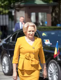 Viorica Dăncilă a fost suprinsă într-un supermarket din Ploiești