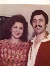 Un cunoscut interpret de muzică populară a încercat să se sinucidă în camera de hotel! A fost diagnosticat cu sindrom depresiv