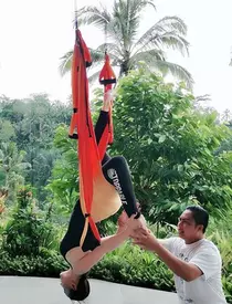 Andreea Marin în Bali