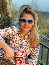 Cum și-a petrecut Adina Buzatu ziua de naștere în plină pandemie de coronavirus. Vedeta a învățat să gătească la 43 de ani