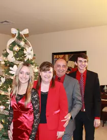 41874544_2113144608718819_356969459413417984_o