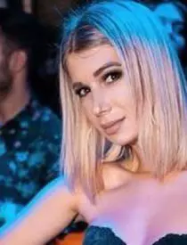 24-aprilie-2020-bianca-model-roman-in-italia-coronavirus-3ef