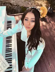 Nicole Cherry vrea să fie mamă tânără. Când plănuiește artista să rămână însărcinată: ”Îmi doresc...”