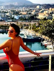 Daiana-Enache-a-ramas-cu-cicatrici-pe-sani-in-urma-atacului-din-2014-asa-cum-se-poate-vedea-in-aceasta-fotografie